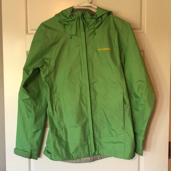 patagonia nylon jacket